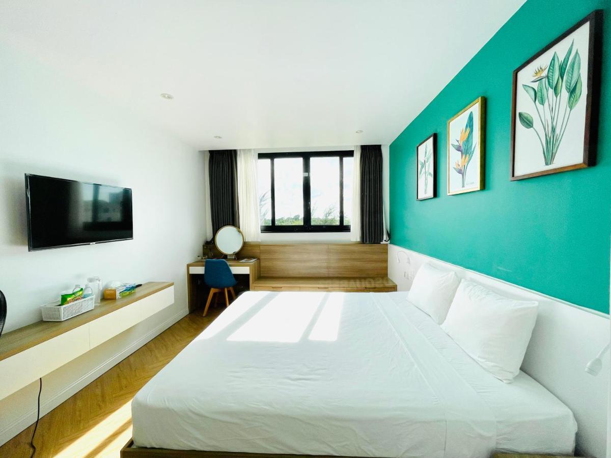 The Track Homestay - Near Bai Dai Beach Cam Lam Екстериор снимка